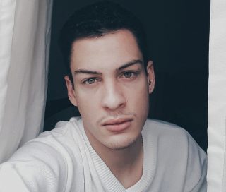 Lucas é estudante e mora em São Paulo; polícia apura agressão (Foto: Arquivo Pessoal)