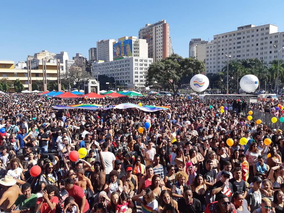 21ª Parada do Orgulho LGBT reúne mais de 150 mil pessoas na região central de BH A concentração da Parada foi na Praça da Estação, no Centro de BH. (Foto: Divulgação)