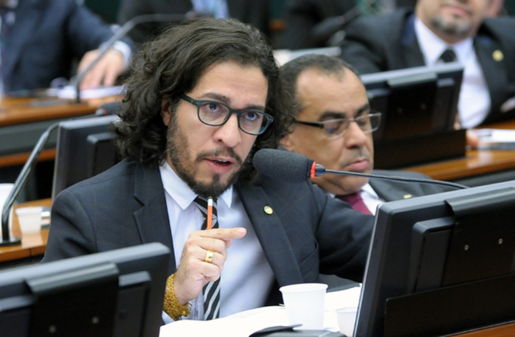 O deputado Federal Jean Wyllys (PSOL-RJ), durante audiÃªncia em comissÃ£o da CÃ¢mara. (Foto: Alex Ferreira/CÃ¢mara dos Deputados)